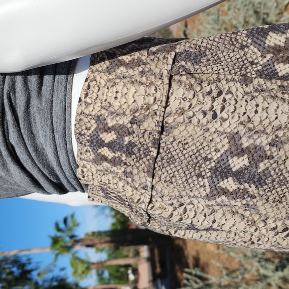 Marc Jacobs Silk Mini Skirt 2 XS Python Snakeskin Snake Print A-Line Swing - Picture 7 of 15